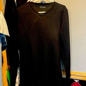 Black mid women's dress. Long sleeves